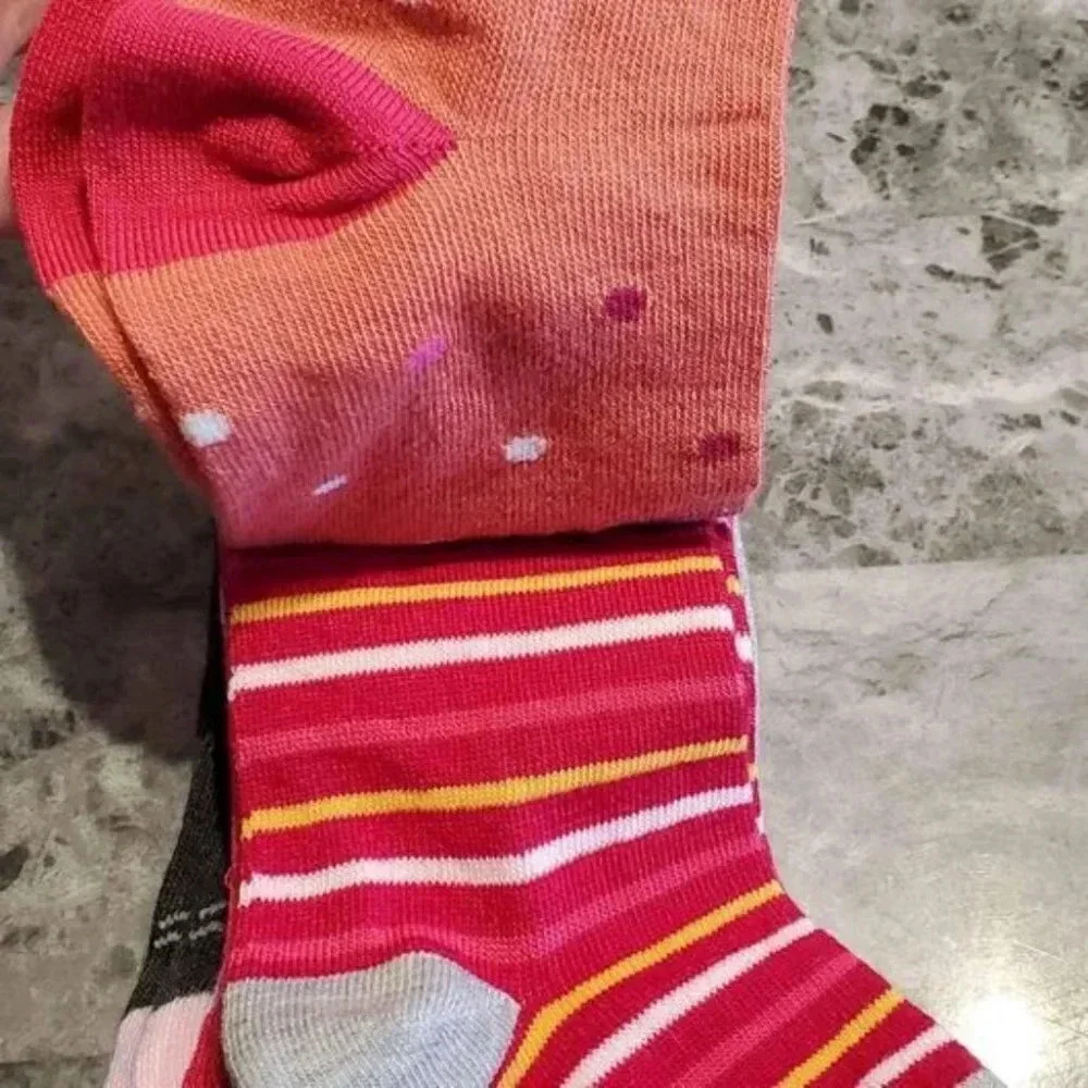 Girls size L Pink Ankle Socks